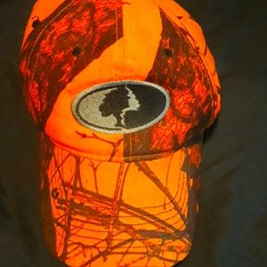 Mossy oak Hunters orange cap